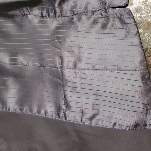 Navy Button-Up Vest - Picture 10 of 10